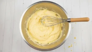 Bolo de chocolate fofinho – Passo 3