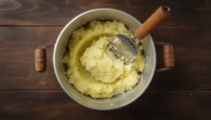 Massa de coxinha com batata – Passo 2