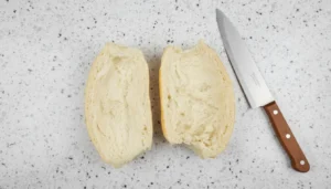 Pão com ovo e queijo na air fryer – Passo 2