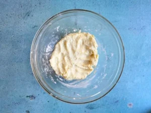 Pão de queijo recheado na airfryer – Passo 5 (original)