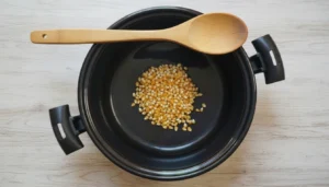 Pipoca com chocolate e leite Ninho – Passo 2