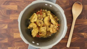 Sopa de mandioca com frango – Passo 5