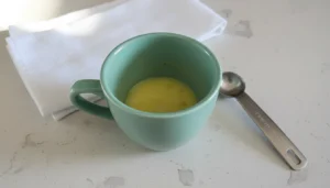 Bolo de caneca de coco fit – Passo 2