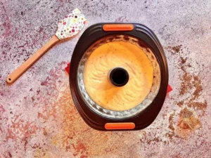 Bolo de fubá com goiabada – Passo 6 (original)